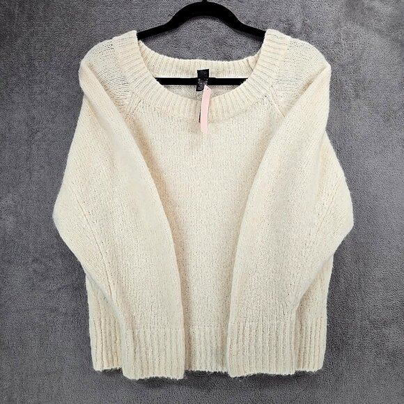 Victoria's Secret Fuzzy Cropped Cream Color Sweater Women's Size X Small 165/84A - Picture 3 of 12